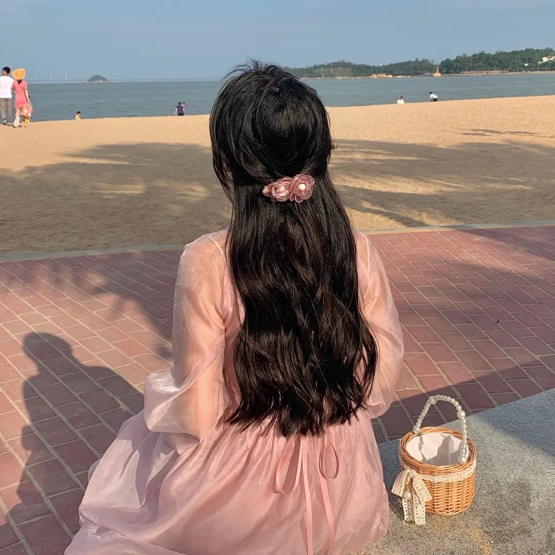 来路不明的神秘女友 海报
